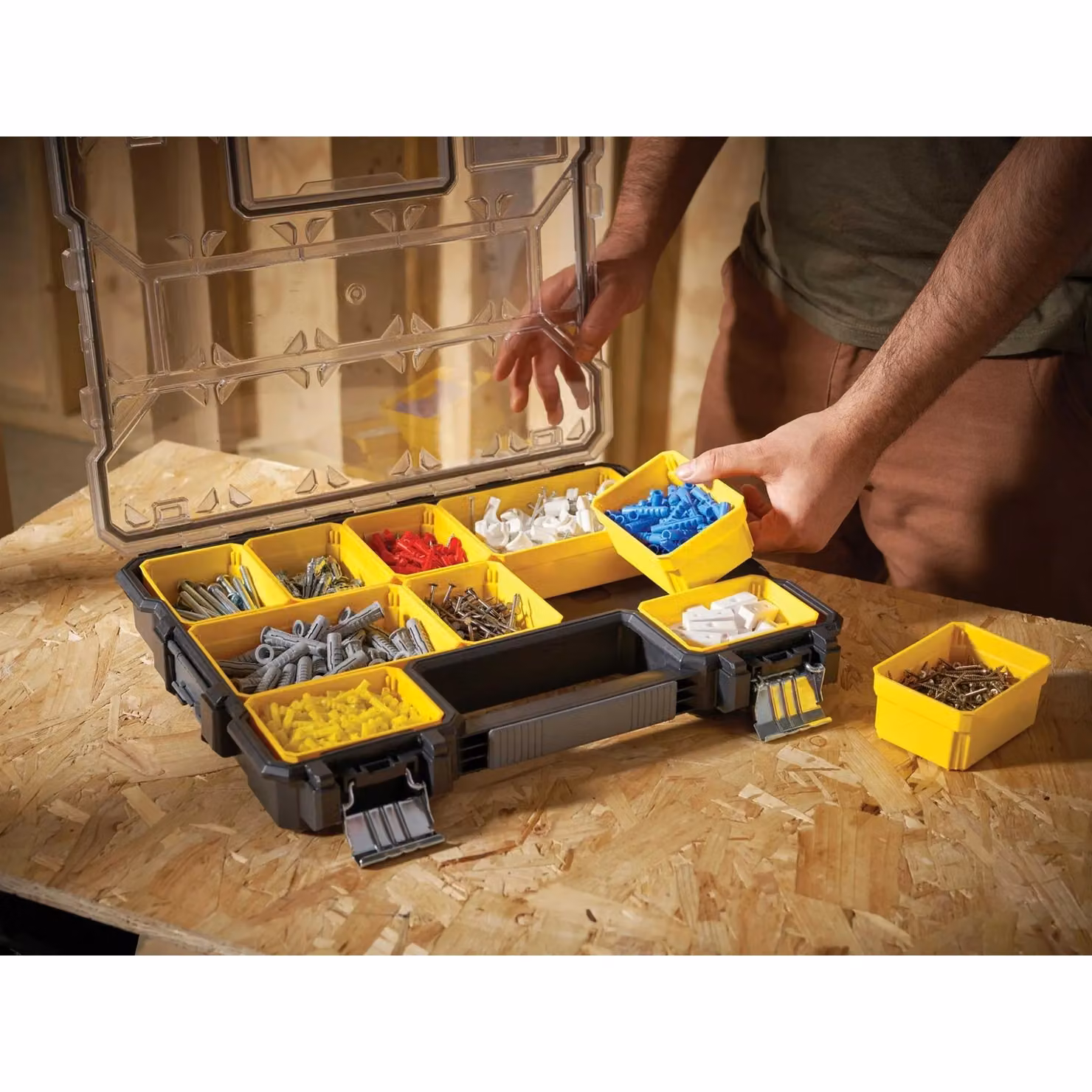 Stanley Fatmax Shallow Professional Organiser with Water Seal in Yellow and Transparent – 2