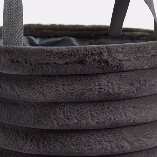 OHS Ribbed Faux Fur Storage Basket with Handles in Grey, W/D/H: 26.0 x 26.0 x 30.0 cm – 6