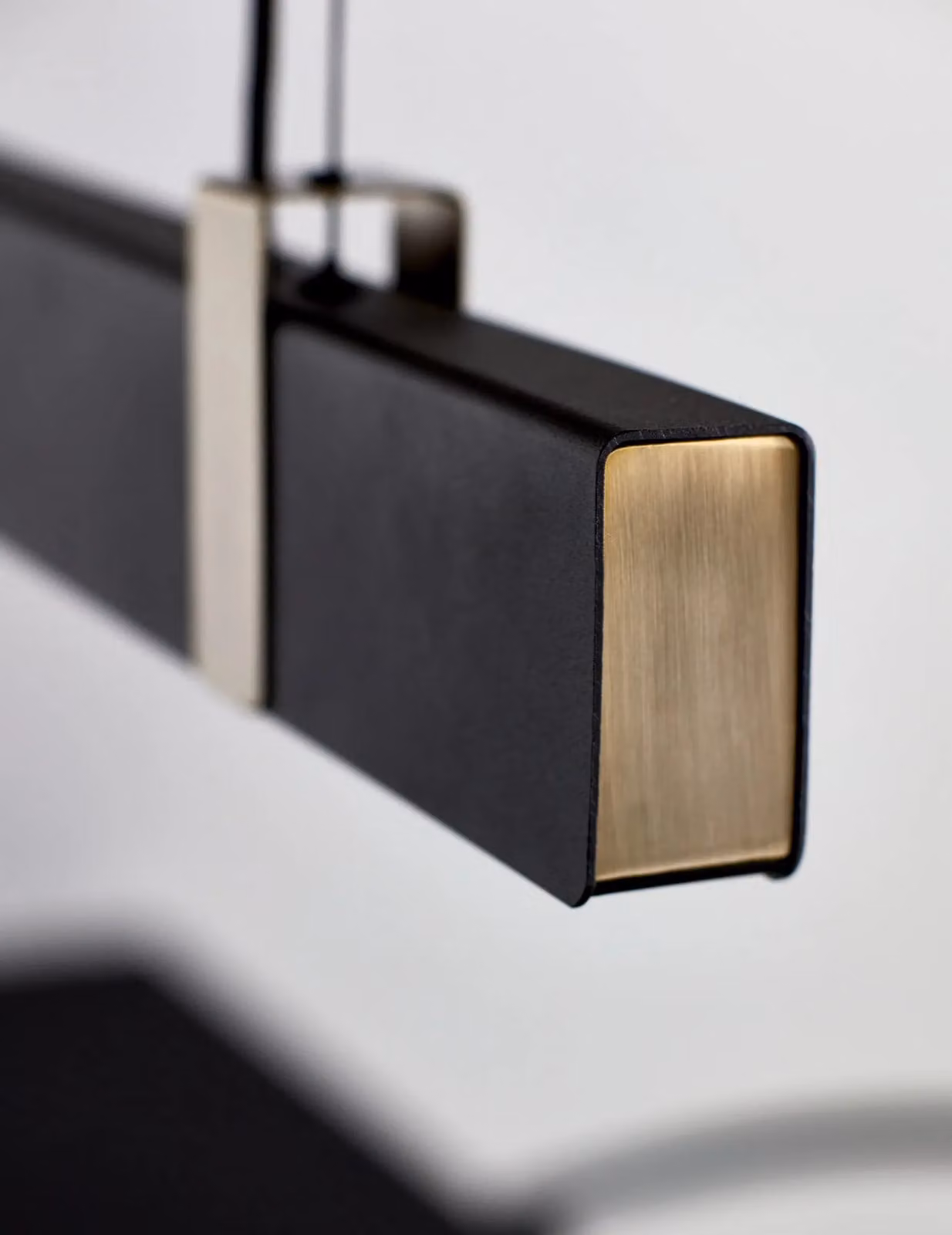 Nordlux Lilt Suspended LED Pendant Light in Black and Gold/Brass Metal for Dining Rooms – 3