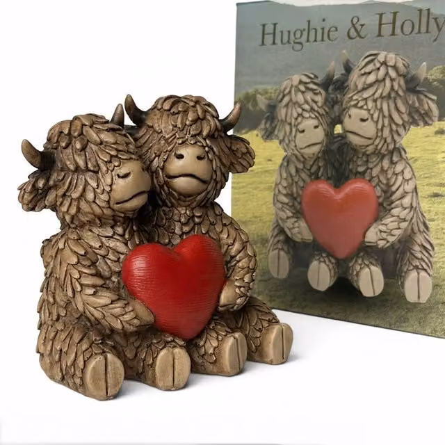 Animal Crackers Hughie Highland Cow Collectable Figurine with Red Heart in Brown – 1