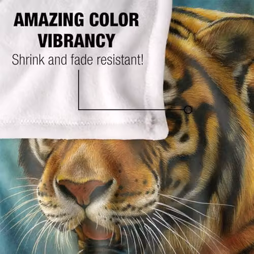 JQ Licensing Tiger and Cubs Silky Touch Super Soft Fleece Throw Blanket, Multicolour, W: 91 cm, D: 147 cm – 3