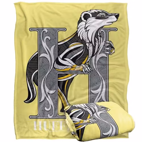 Warner Bros. Harry Potter Mosaic Hufflepuff with Badger Super Soft Fleece Throw Blanket, Multicolour, W: 152.4 cm x D: 127.0 cm