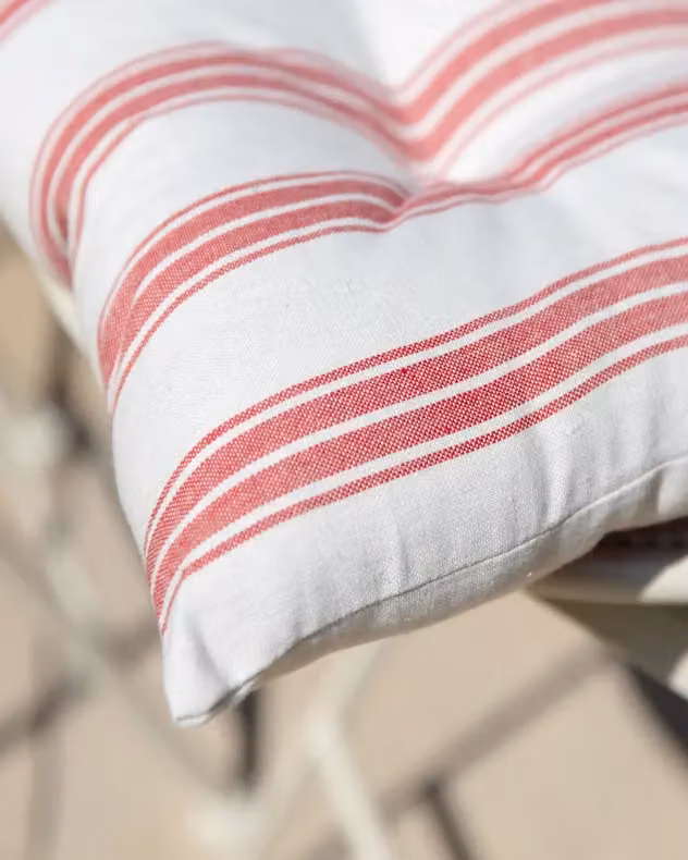 Dibor Set of 4 Red Striped Traditional Garden Chair Seat Pads, W: 40 cm, D: 40 cm, H: 40 cm – 4
