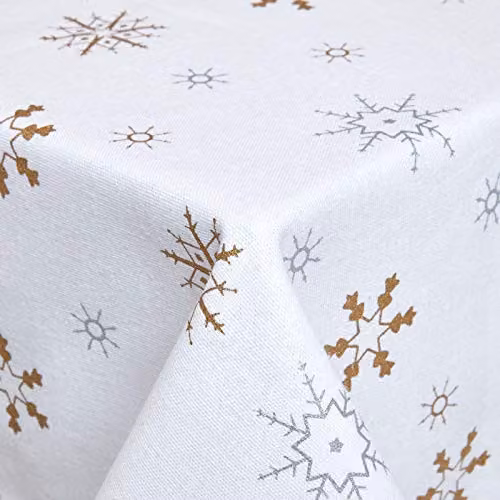 Homescapes Christmas Snowflake Tablecloth in White and Gold, 137 x 229 cm – 3