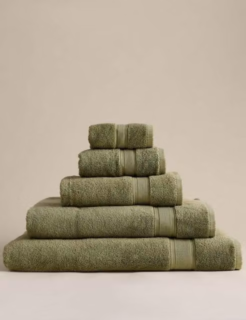 M&S Super Soft Pure Cotton Fern Towel in Green