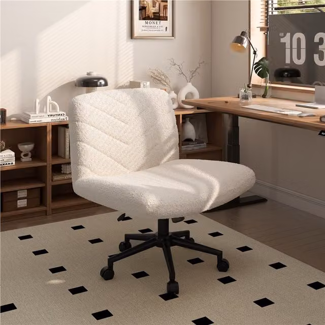 Yaheetech Modern White Bouclé Swivel Task Chair with Castors for Home Office