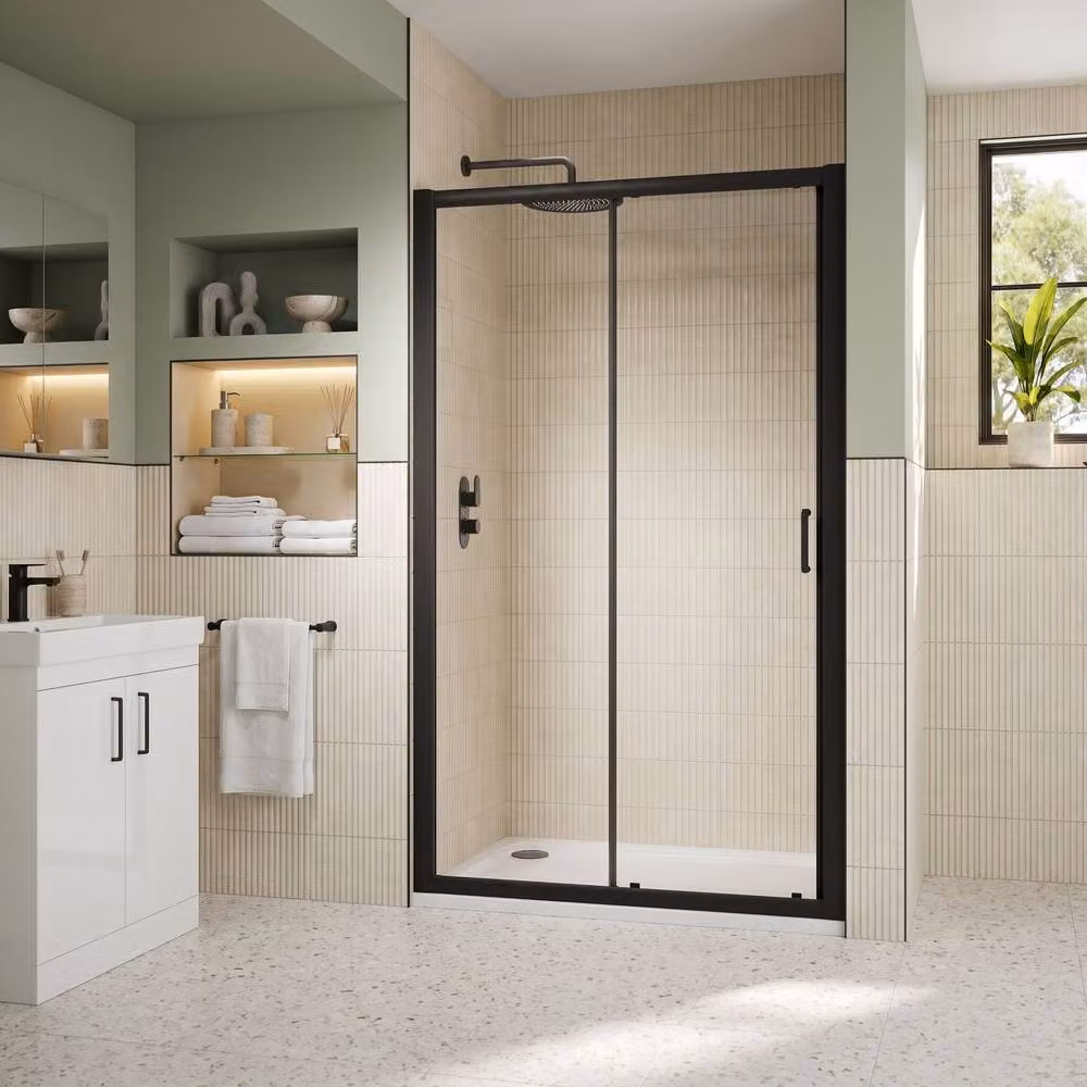 Balterley Ellenhall 8mm Glass Rectangular Reversible Sliding Shower Door, Black, Width: 170 cm – 2