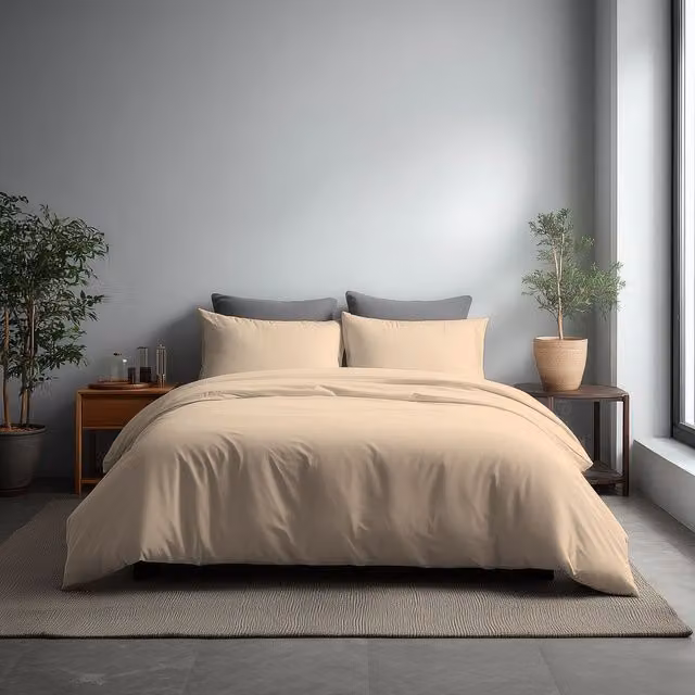 Home Sweet Home UK Microfibre Duvet Cover and Pillowcase Set, Beige, Super King (Duvet Cover: 200 x 200 cm, Pillowcases: 48 x 74 cm) – 1