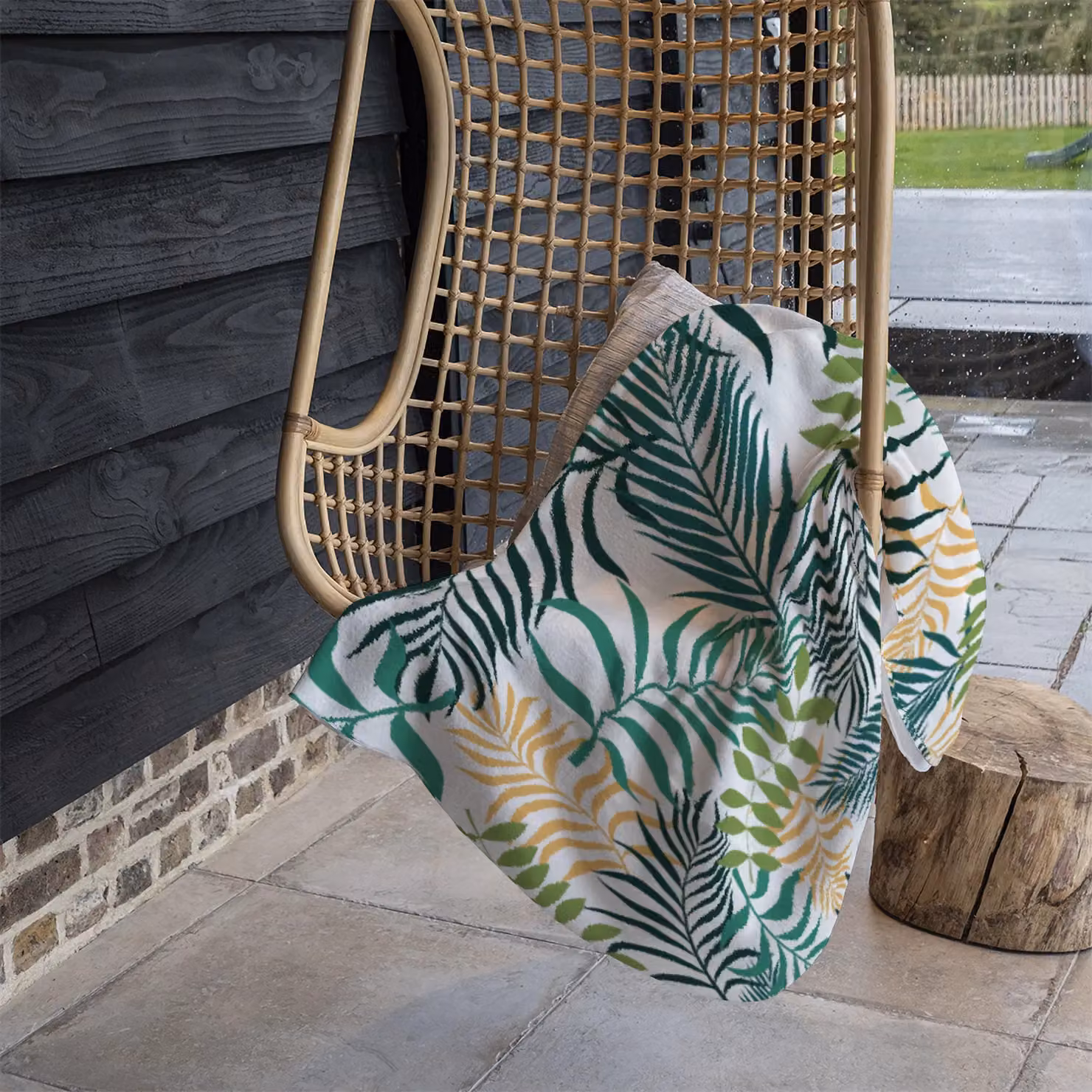 Benjamin Tate Design Tropical Palm Leaves Floral Fleece Blanket in Green, Sand and Beige, W/D/H: 120 x 150 cm – 3