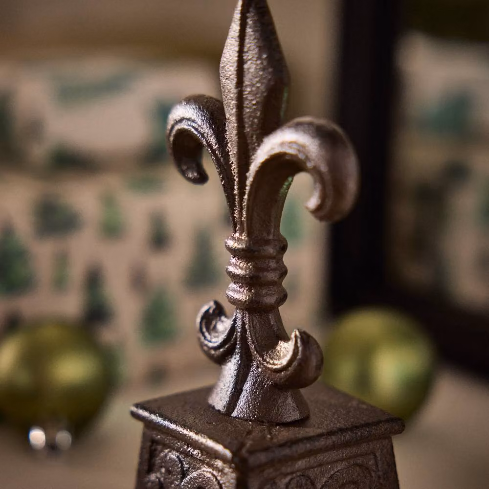 Dibor Set of 2 Antique Brown Fleur de Lys Metal Christmas Stocking Holders – 3