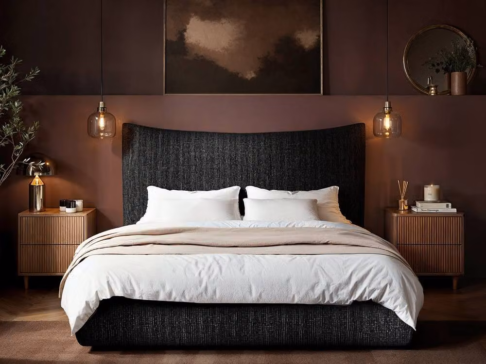 Solace+Co Miller Curved Headboard Bed in Black Chenille, W/D/H: 140 x 200 x 108 cm – 2