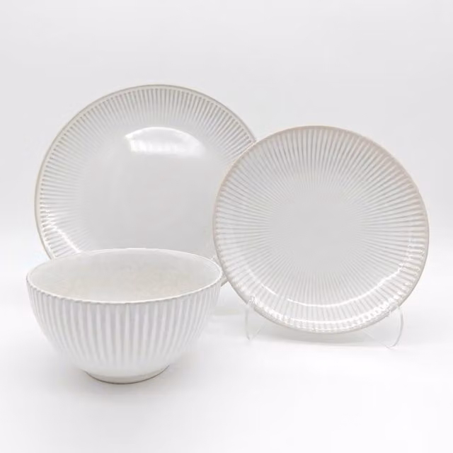 Glim & Glam 18-Piece Stoneware Dinner Set in Beige and White with Reactive Cream Glaze
