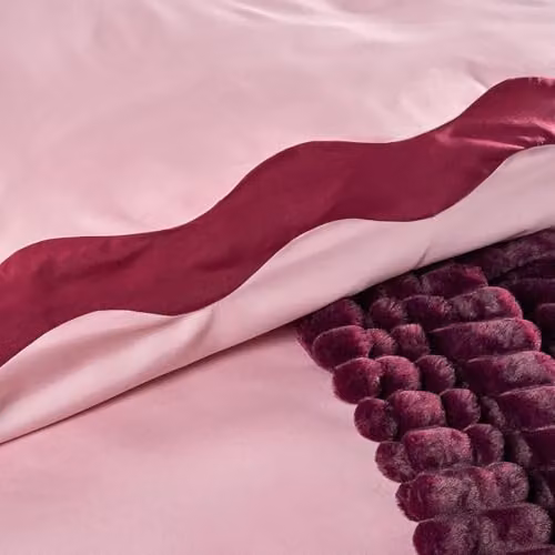 OHS Single Microfibre Polyester Duvet Cover and Pillowcase Set with Scallop Edge, Blush/Burgundy, Duvet Cover: 135 x 200 cm, Pillowcase: 50 x 75 cm – 3