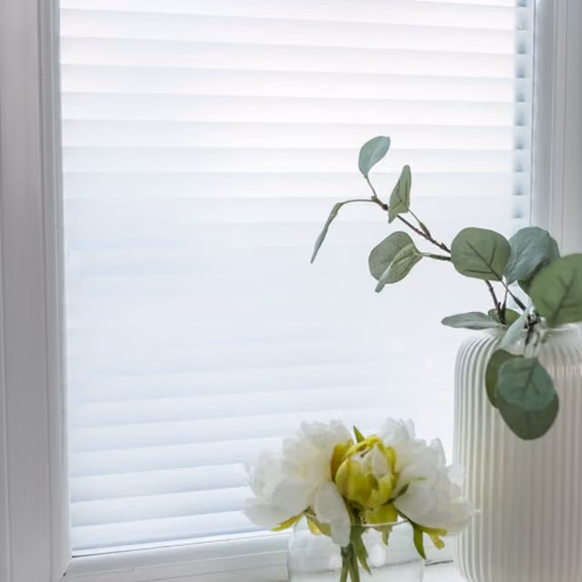 dc fix Jalousie Self Adhesive Privacy Window Vinyl Wrap in White