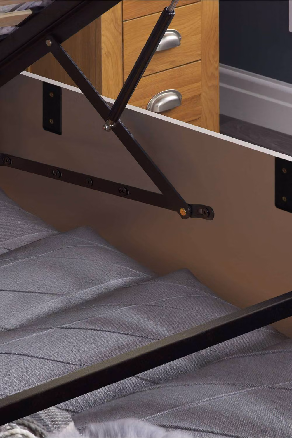 Birlea Phoenix Ottoman Storage Bed Frame in Grey, W/D/H: 140 x 200 cm – 3