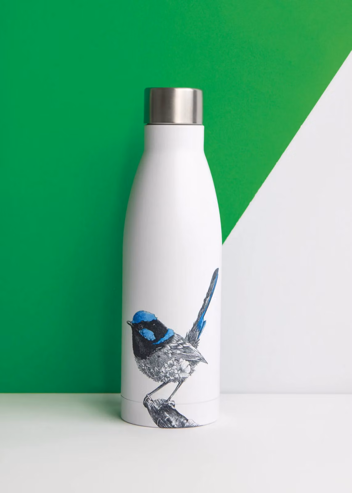 Maxwell & Williams Marini Ferlazzo White Double Walled Insulated Stainless Steel Bottle, 500ml – 2
