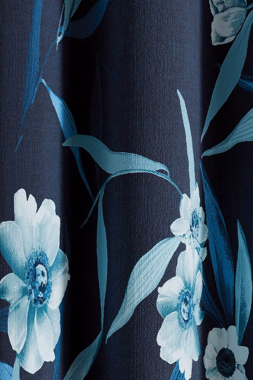 Ted Baker Cabana Cotton Lined Floral Eyelet Curtains in Blue and Silver, Width: 167.64 cm, Drop: 228.6 cm – 5