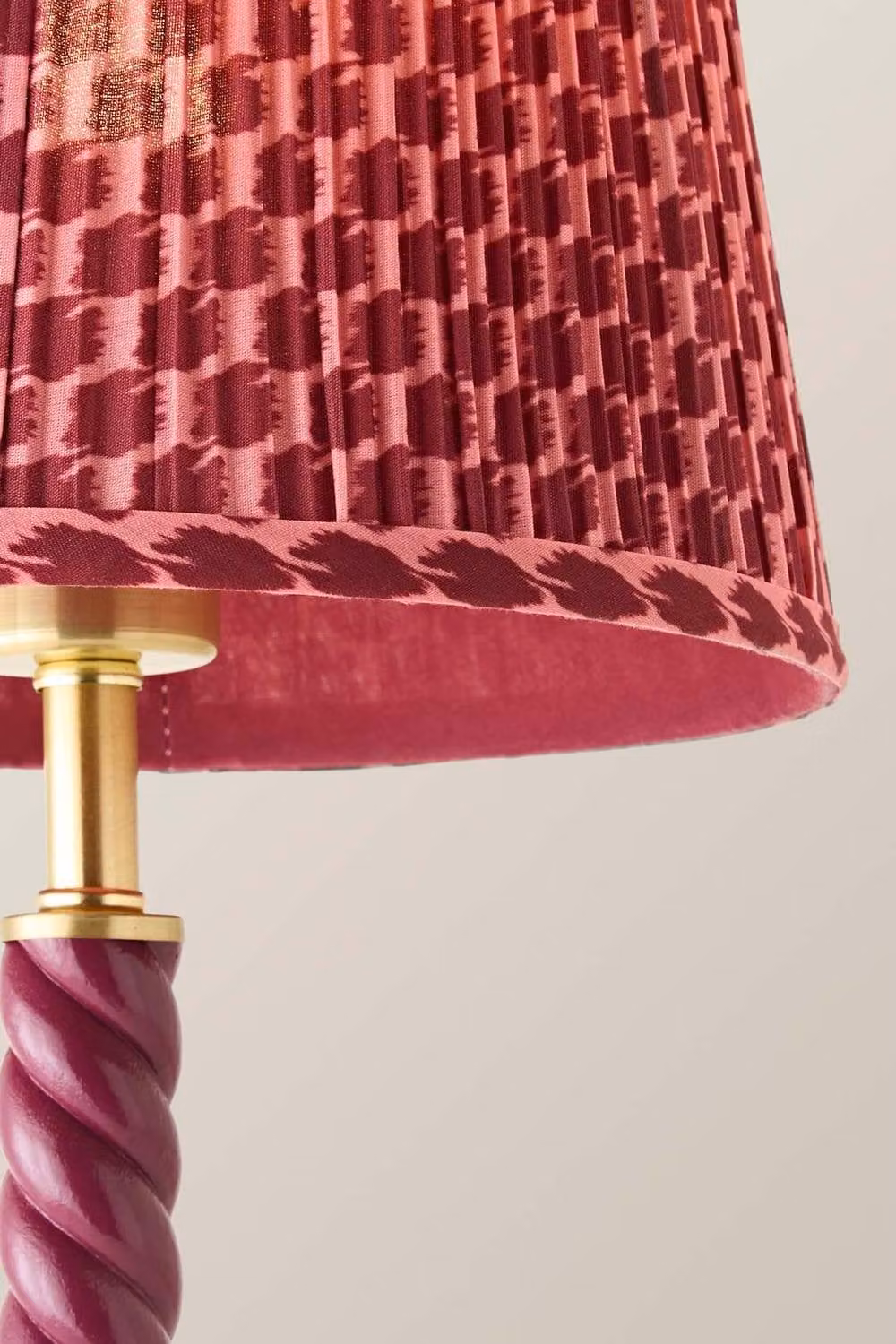 ValueLights Amara Wood Twisted Table Lamp with Double Pink and Blue Pleated Fabric Shade and Bulb Included – 4