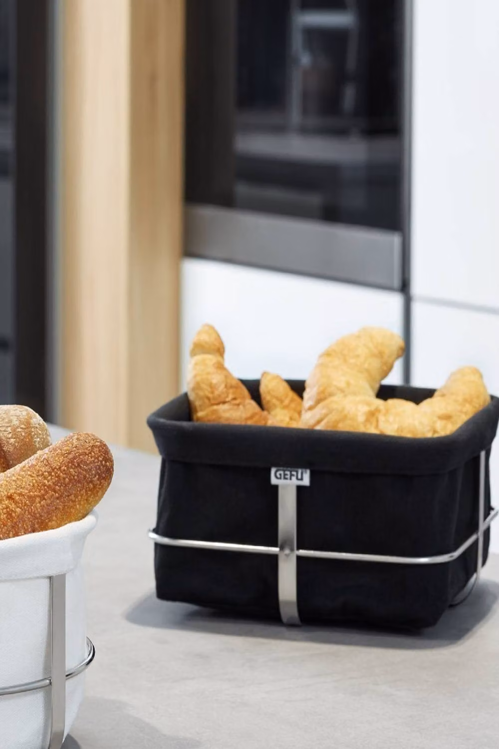 Gefu Brunch Square Bread Basket in Black Stainless Steel with Fabric Liner – 3