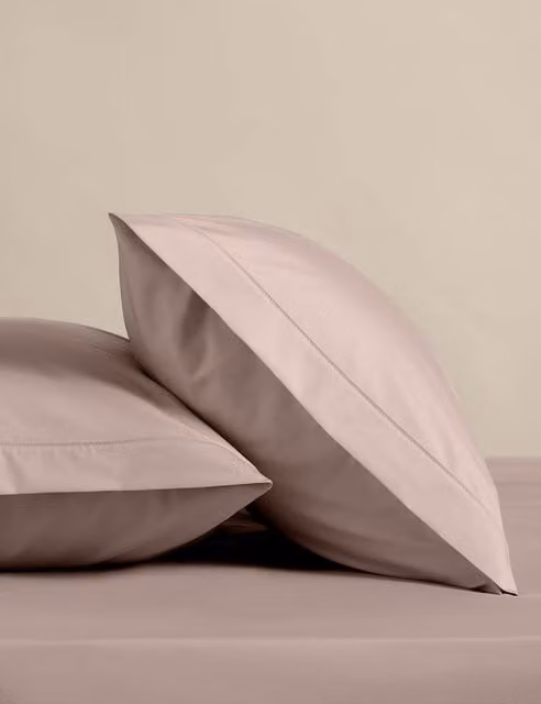 M&S 2 Pack Egyptian Cotton Pillowcases in Blush Pink