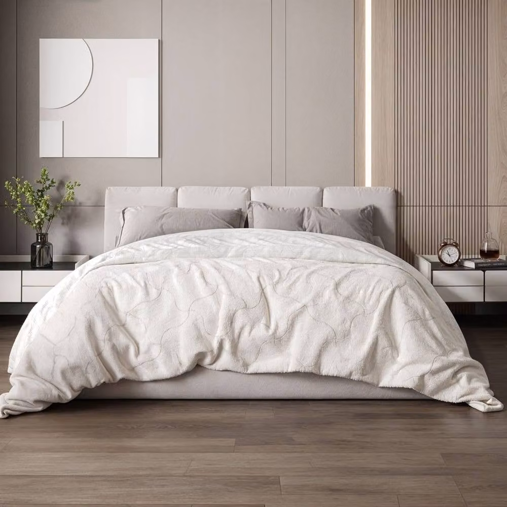 The White Stone Carbon Fiber Reversible Double-Sided Quilted Throw Blanket in Cream, 200 x 200 cm