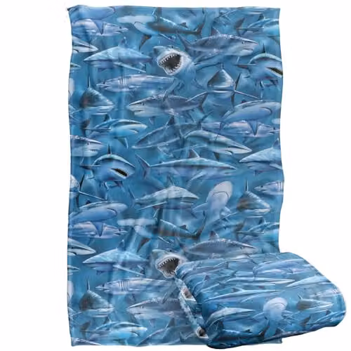 JQ Licensing Royce Mcclure Great White Shark Attack Pattern Super Soft Fleece Throw Blanket, W/D/H: 91 x 147 cm, Blue/Multicolour