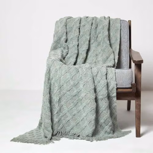 HOMESCAPES Green Cotton Tufted Throw with Geometric Diamond Textured Pattern, W: 125 cm, H: 150 cm – 1