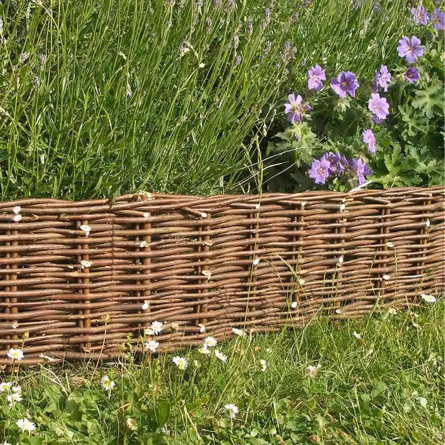 Primrose Woven Willow Lawn Perimeter Edging Hurdle in Brown