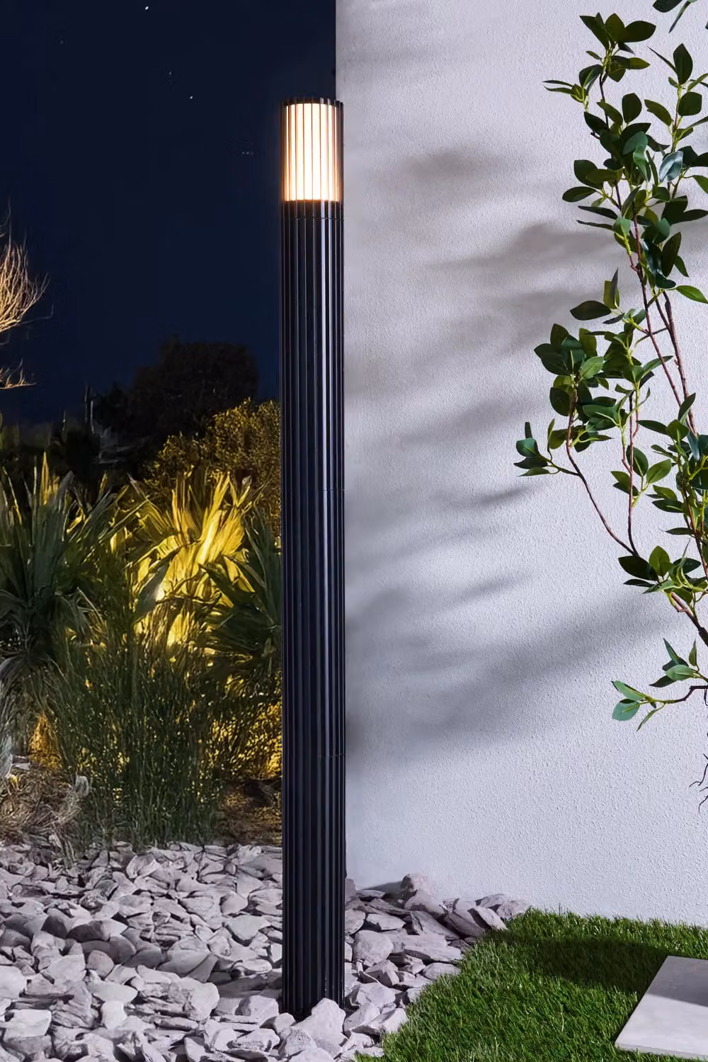 BHS Lighting Zeb Adjustable Modern Black Outdoor Post Light for Gardens – 3