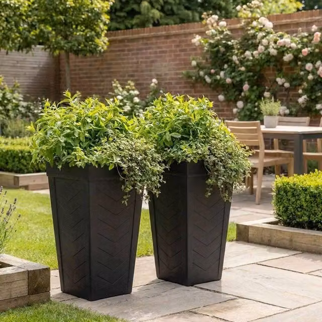 Nicoman Black and Grey Chevron Rubber Tall Square Planter, Pack of 2, W/D/H: 37 x 37 x 57 cm – 1