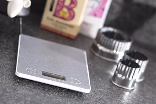Durastone Professional Digital Kitchen Scales in Grey Speckled Mid Grey with LCD Display – 4