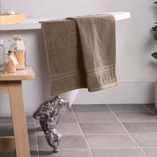 Brentfords 100% Cotton Hand Towel in Light Brown and Beige, Super Soft and Quick Drying with Hanging Loop – 1