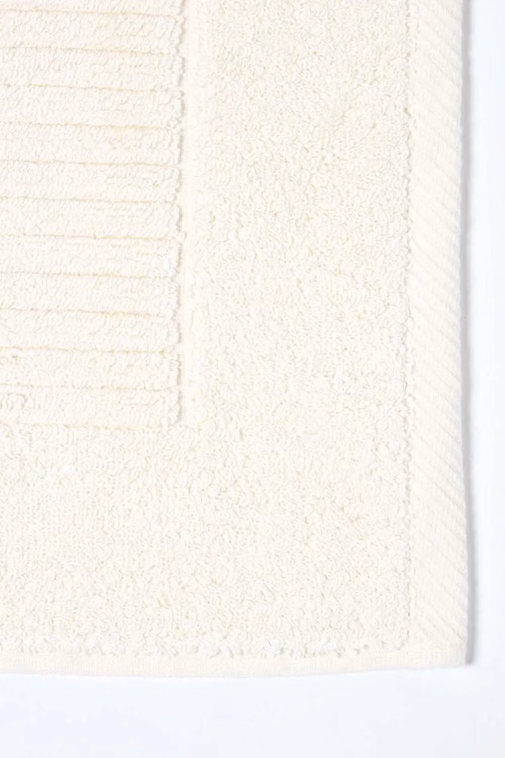 Homescapes Imperial Plain Cream Cotton Bath Mat, W: 50 cm, D: 80 cm