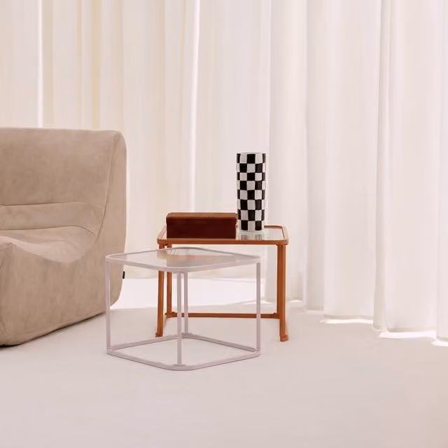 sweeek Set of 2 Modern Square Nesting Tables with Metal Frames and Orange Ribbed Glass Tops