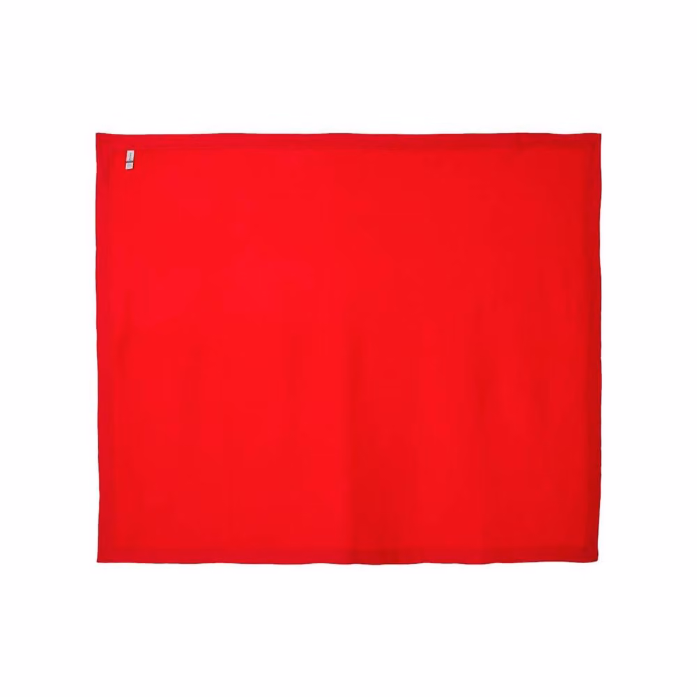 Gildan Heavy Blend Fleece Stadium Blanket in Red – 2