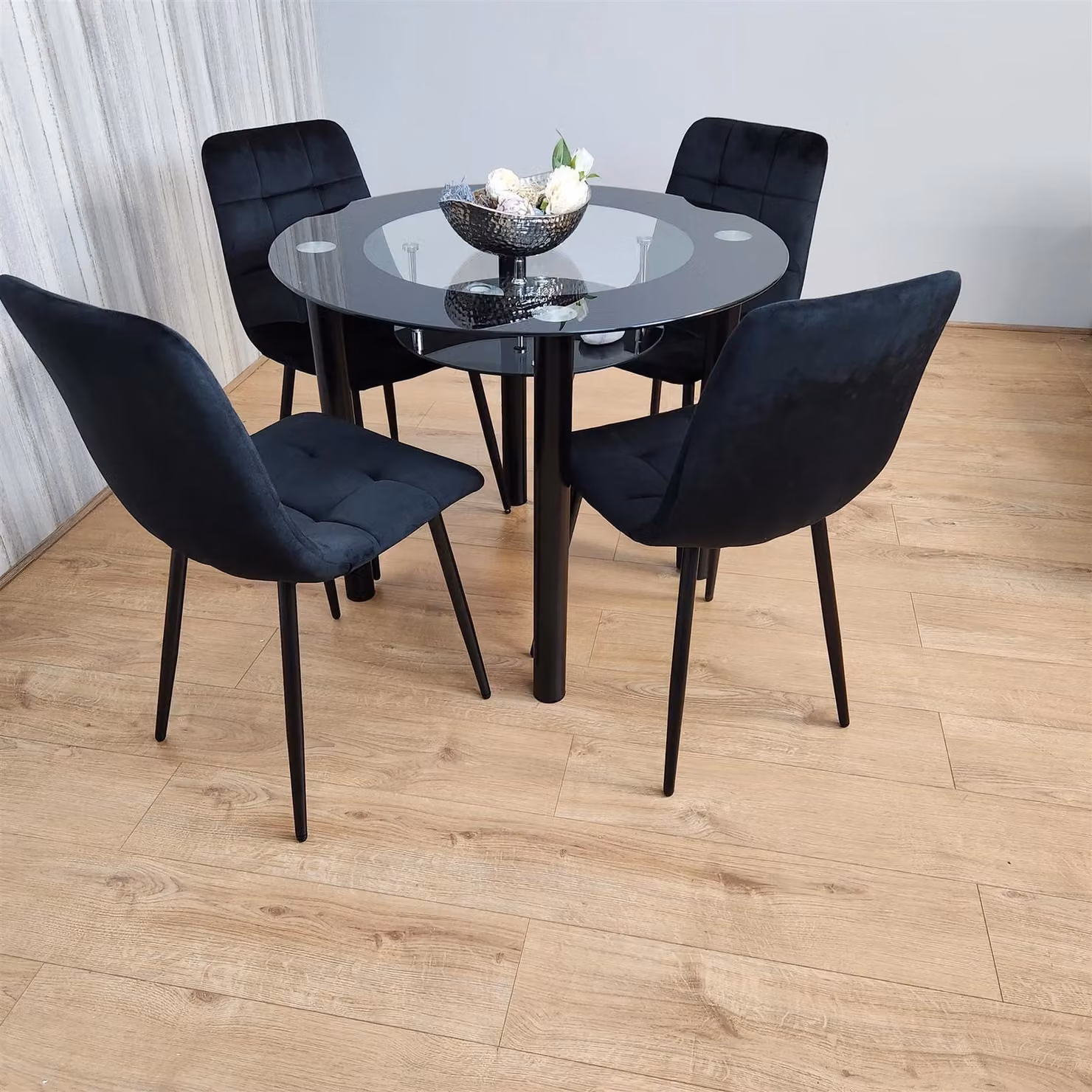 Kosy Koala Modern Round Black Glass Dining Table Set with 4 Black Velvet Chairs, Diameter: 90 cm, Height: 75 cm – 2