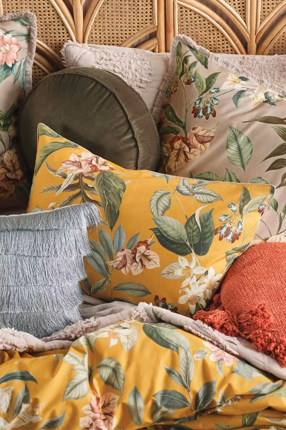 Linen House Bright Floral Botanical Cotton Pillowcase Set, Multicolour, W: 50 cm, L: 75 cm – 2