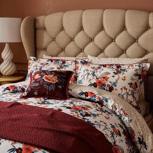 V&A Chinoiserie Charm Kingsize Cotton Mako Satin Duvet Cover and Pillowcase Set, Blue/Red/Multicolour, W: 180 cm, H: 200 cm – 1