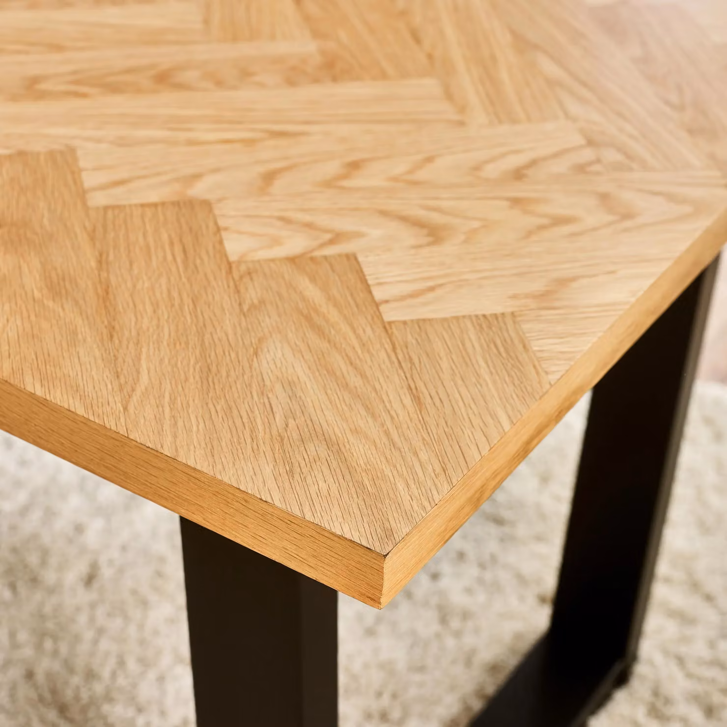 FurnitureboxUK Cotswold Rectangular 6-Seater Oak Dining Table with Black Legs – 2