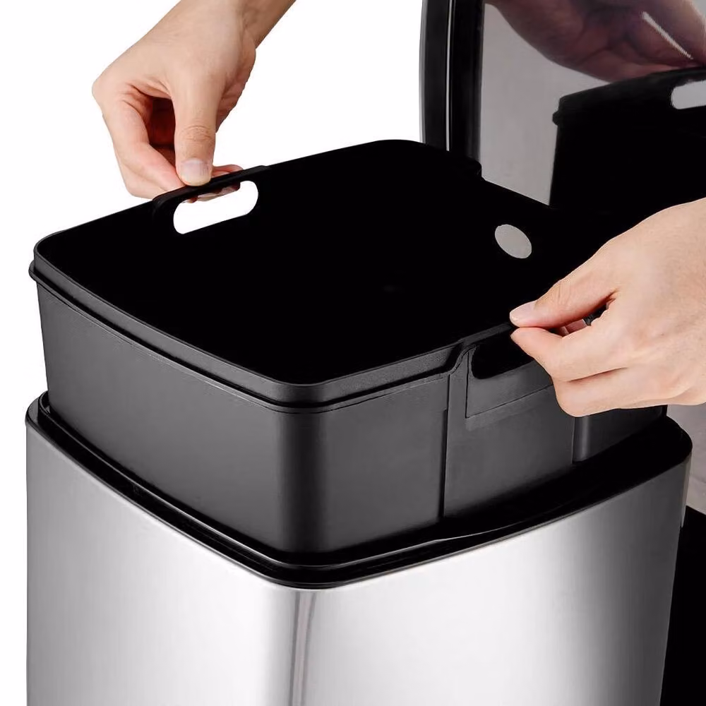 Kelvenix 30 L Stainless Steel Pedal Dustbin in Silver – 5