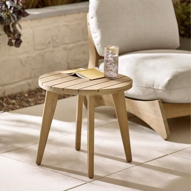 FurnitureboxUK Iko Acacia Solid Wood Round Side Table in Brown