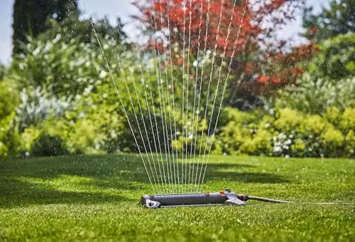 Gardena AquaZoom M Rectangular Sprinkler with Built-in Metal Filter, Covers 9–250 m² – 2