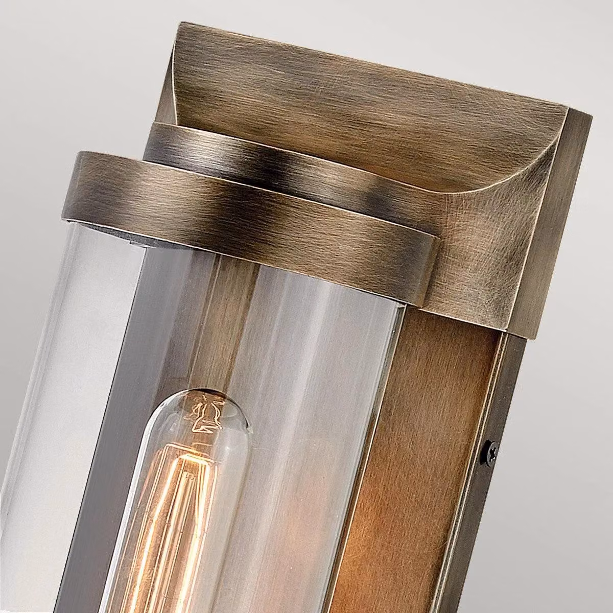 Hinkley Pearson Outdoor Wall Lantern in Burnished Bronze with Transparent Glass, IP44 Rated – 2