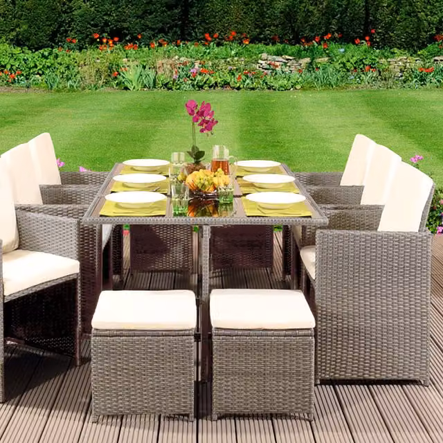 Comfy Living 11 Piece Cube Rattan Garden Furniture Set in Grey