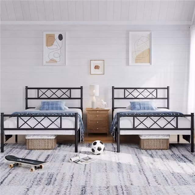 Yaheetech Industrial Metal Bed Frame with Geometric Cross-design Headboard in Black, 90 x 190 cm