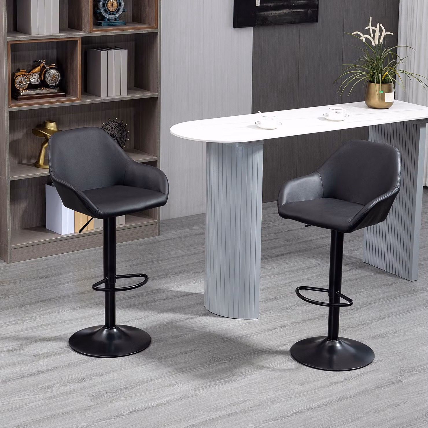 HOMCOM Set of 2 Black PU Leather Height Adjustable Swivel Bar Stools with Armrests and Backs – 2