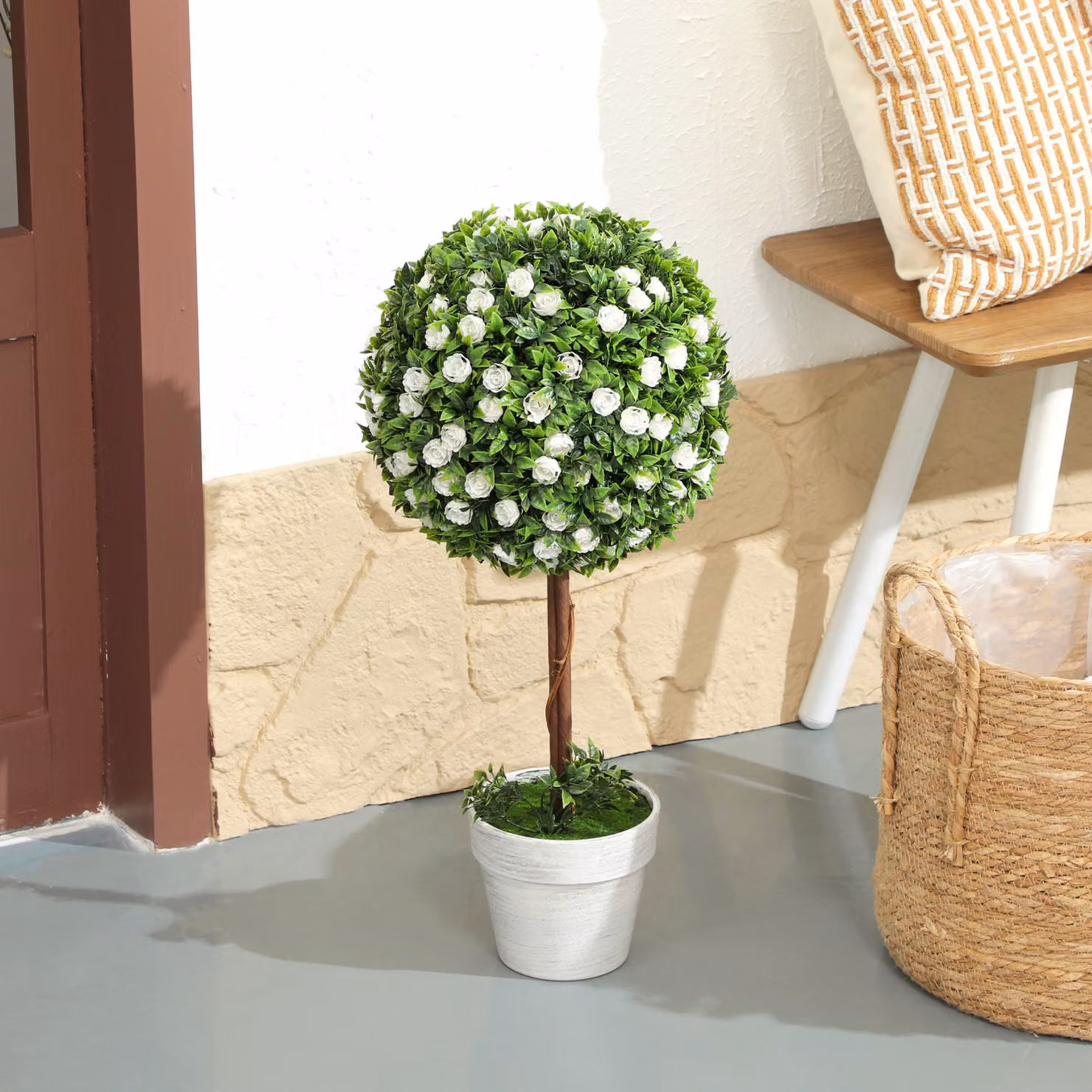 HOMCOM Set of 2 White Artificial Rose Ball Topiary Trees for Indoor and Outdoor Decor, Height: 60 cm – 6