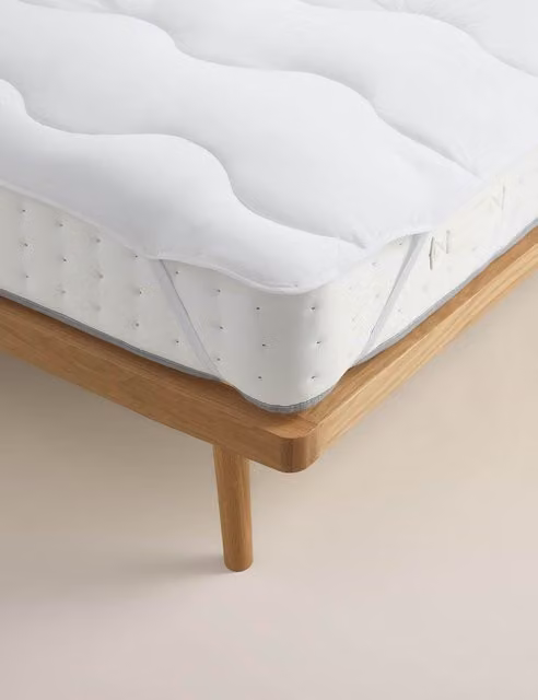Body Sensor™ Body Temperature Control Fibre Mattress Topper, White, W/D/H: 200 x 200 cm