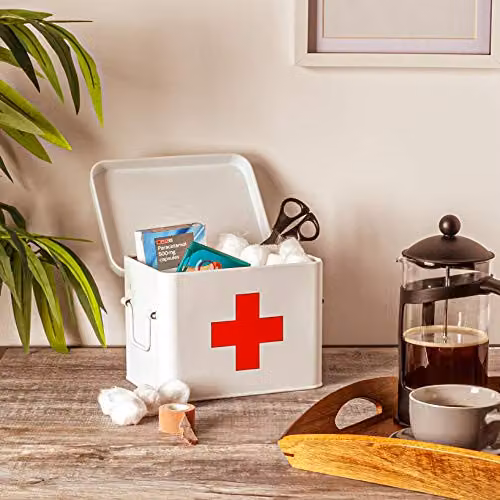 Harbour Housewares Vintage Metal First Aid Box in White with Handles – 2
