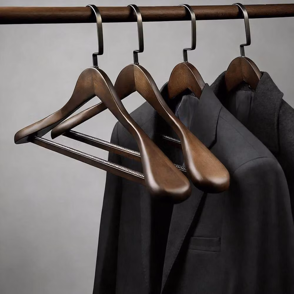 NESTLUNE Set of 5 Wooden Coat Hangers with Non-Slip Trouser Bar in Brown, W: 100 cm, D: 15 cm – 3